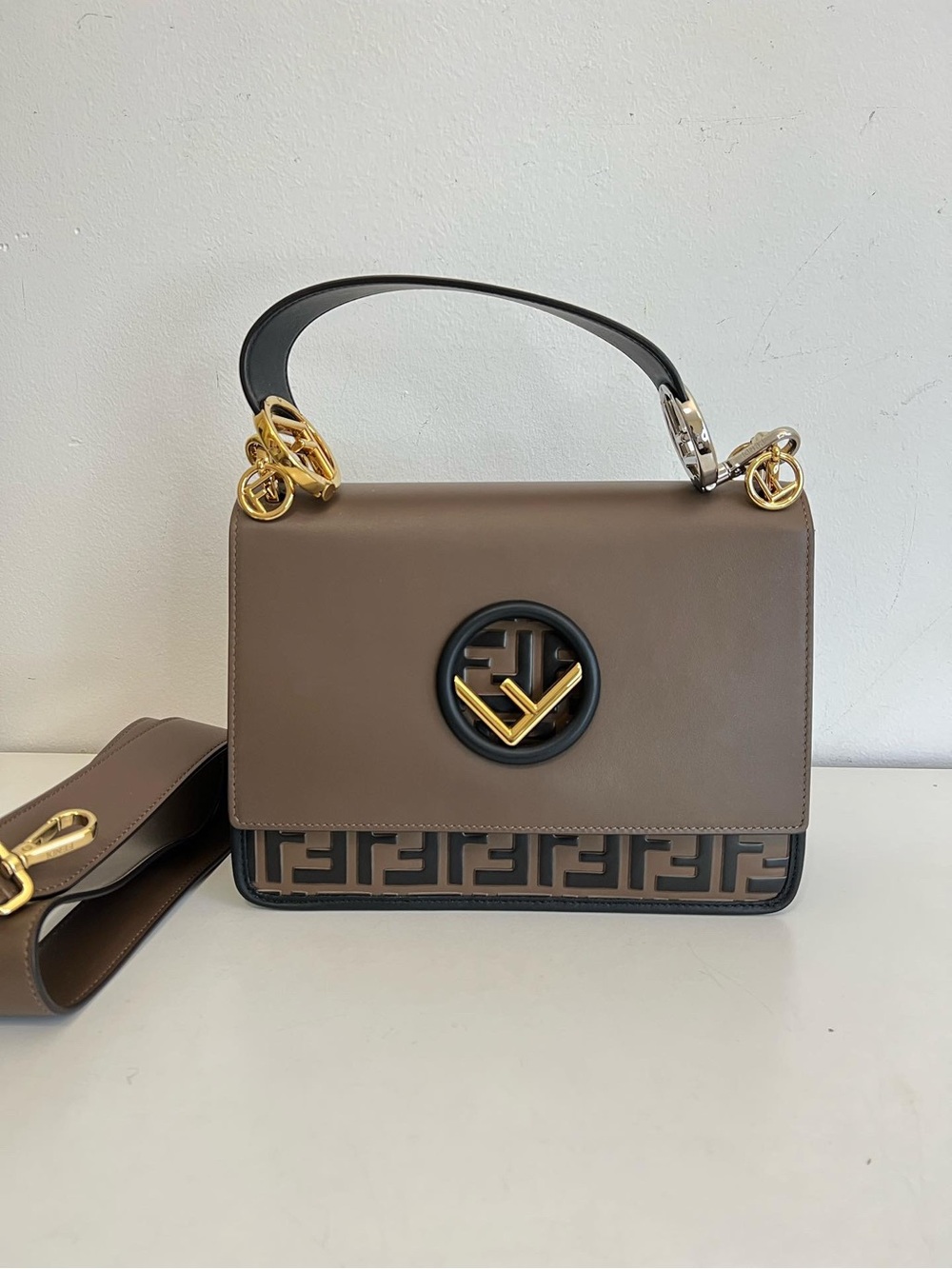 Fendi-Leather Taupe Top-Handle Bag with Gold Accents